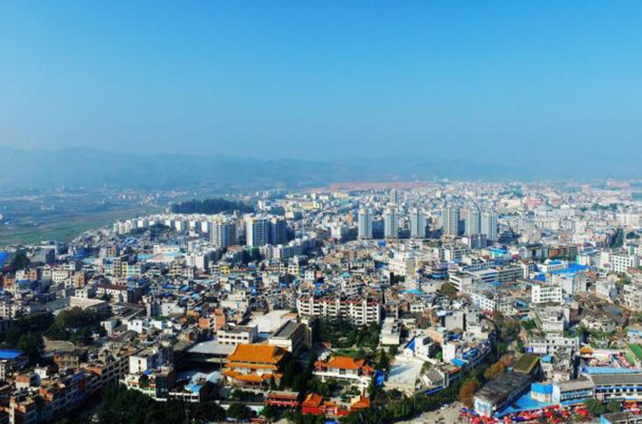 广南县