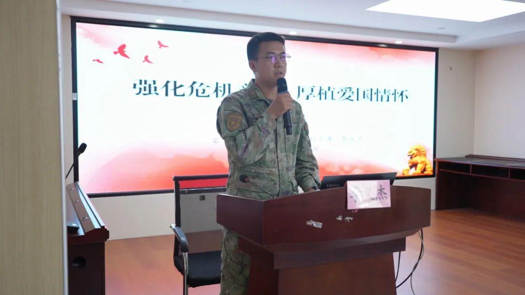 劳模开讲!中国工人大思政课走进富宁